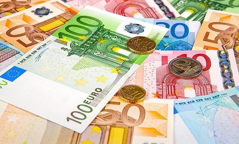 ما هي عملة البرتغال قبل اليورو